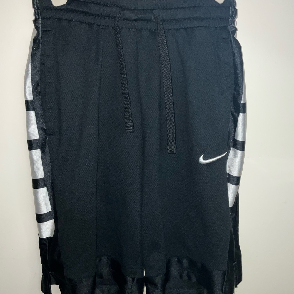 Nike Dri-FIT Black Athletic Shorts Boys Small